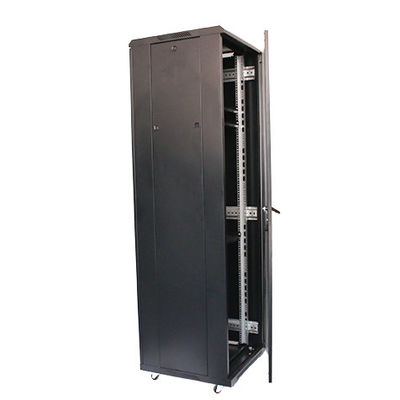 SPCC aço laminado a frio 42U rede rack folha de metal fecho com serviço OEM opcional